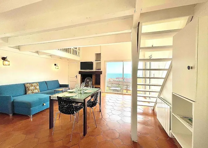 Imperiale Bord De Hauteur De Collioure